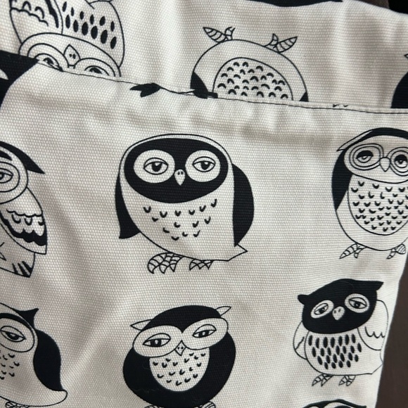 Y2K Owl Pattern Crossbody Bag - Black and White 10.5"x8.5" - Picture 11 of 16
